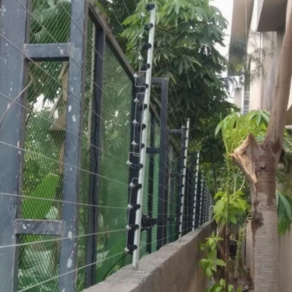 Solar security fence structure